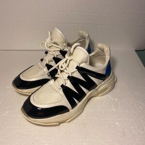 Steve Madden White and Black Athletic Shoes SZ.9